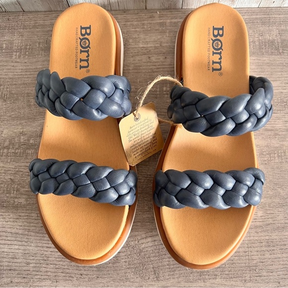 Born Freesia Sandals Navy Size 9 - Picture 1 of 5